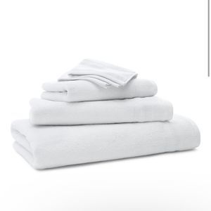 Ralph Lauren - Payton Bath Towel - In Spa White - Great Condition - No Tags